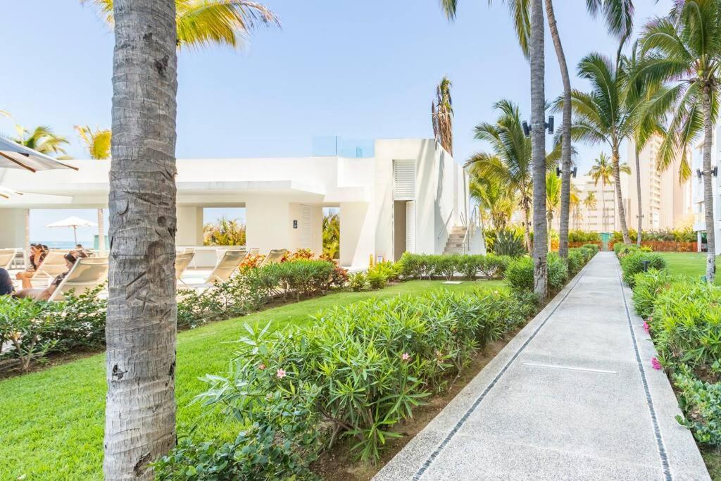 Harbor 7010 By Moikkarentals Beachfront 600Mb Wifi Puerto Vallarta Exterior foto